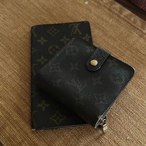 Design a wallet and some bags